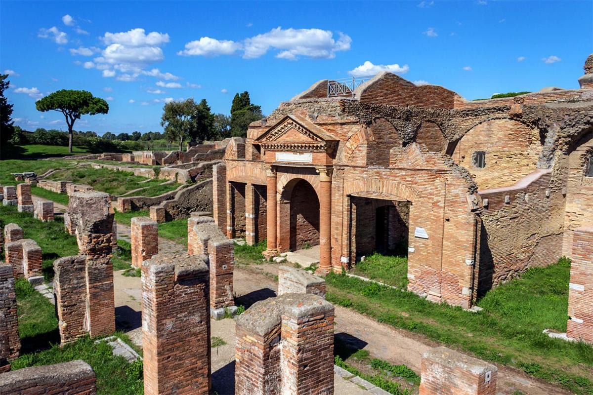 Casa Dalu A Roma Nel Cuore Di Ostia Antica Esterno foto